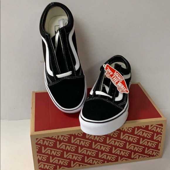 Vans Other - Vans Old Skool Sneaker
